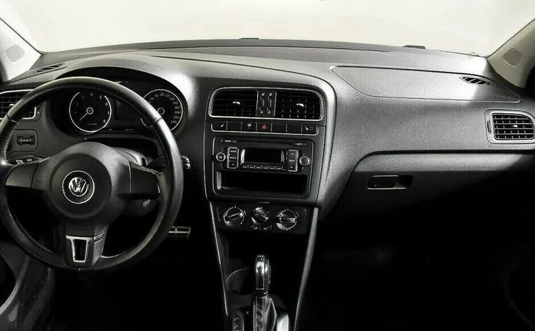 Volkswagen Polo 1.4 Робот