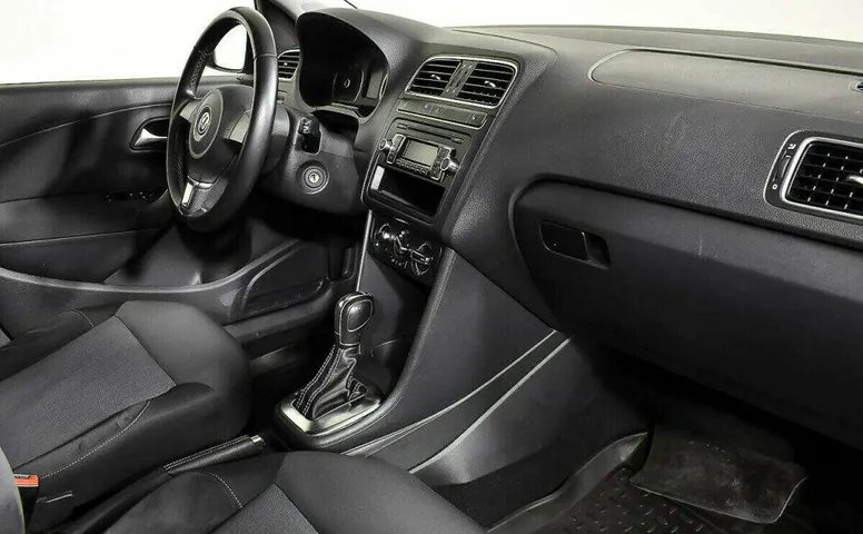 Volkswagen Polo 1.4 Робот