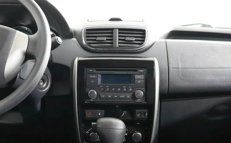 Nissan Terrano III (D10)