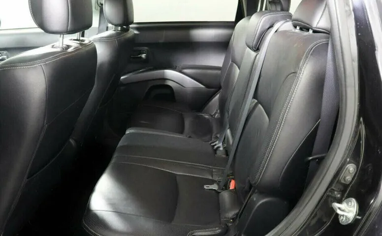 Mitsubishi Outlander 2.4 Вариатор