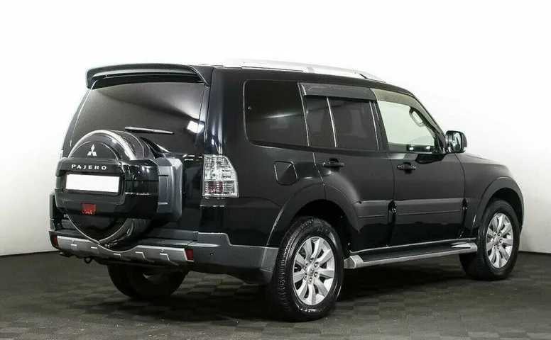 Mitsubishi Pajero 3.2 Автомат