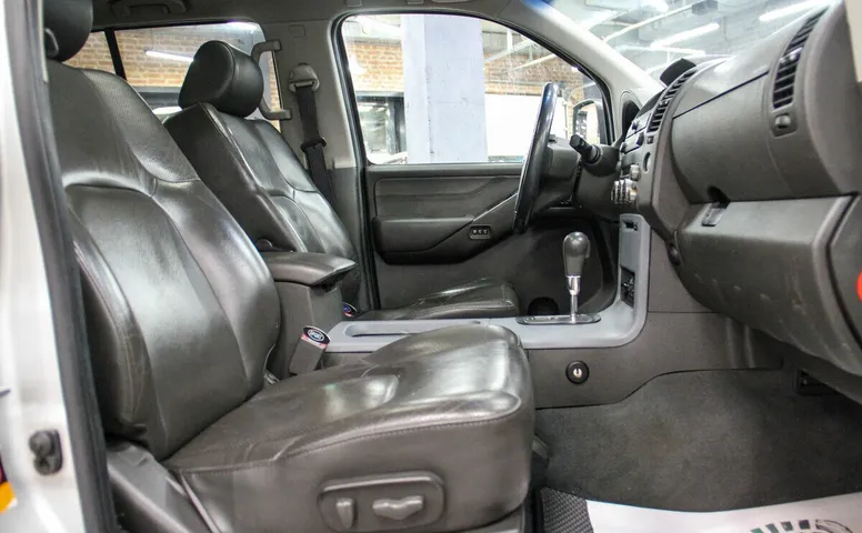 Nissan Pathfinder III