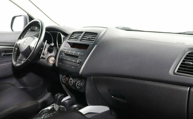 Mitsubishi ASX 1.8 Вариатор