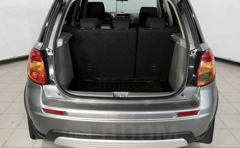 Suzuki SX4, 1 поколение