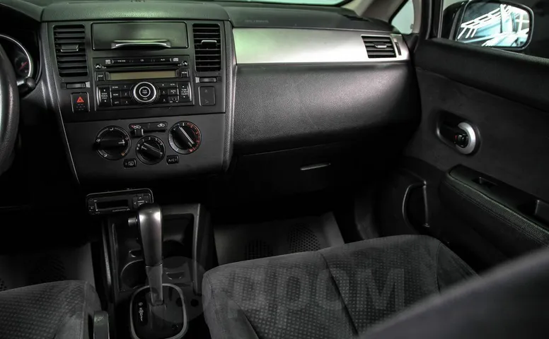 Nissan Tiida, 1 поколение, рестайлинг