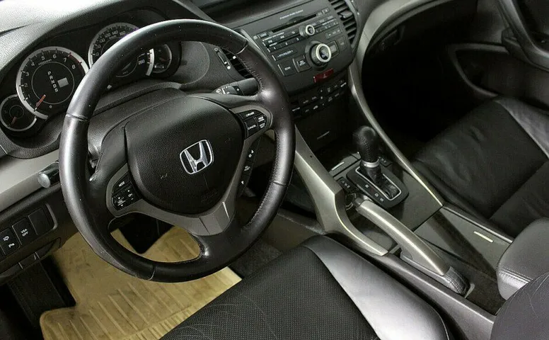 Honda Accord 2.4 Автомат