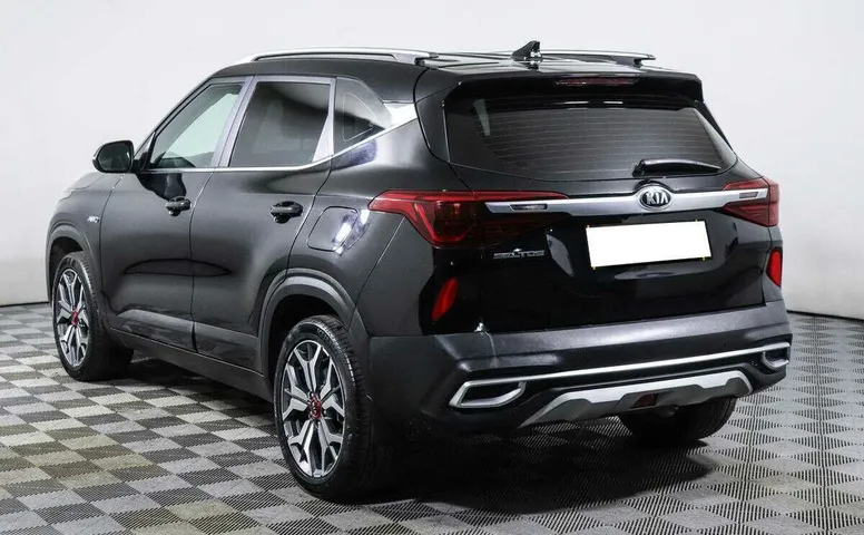 Kia seltos cvt 2020 с пробегом 16 900 км