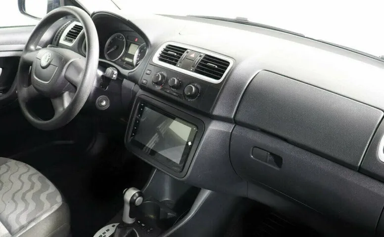 Skoda Fabia 1.6 Автомат