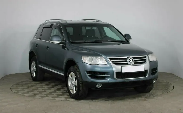 Volkswagen Touareg I Рестайлинг