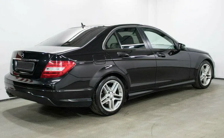 Mercedes-Benz C-Класс 1.6 Автомат