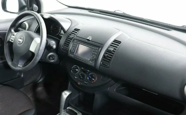 Nissan Note 1.6 Автомат
