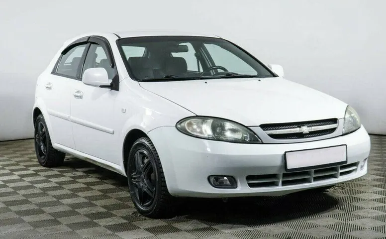 Chevrolet Lacetti 1.6 Автомат
