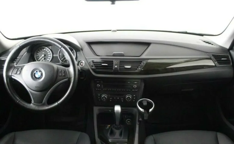 BMW X1 I (E84)