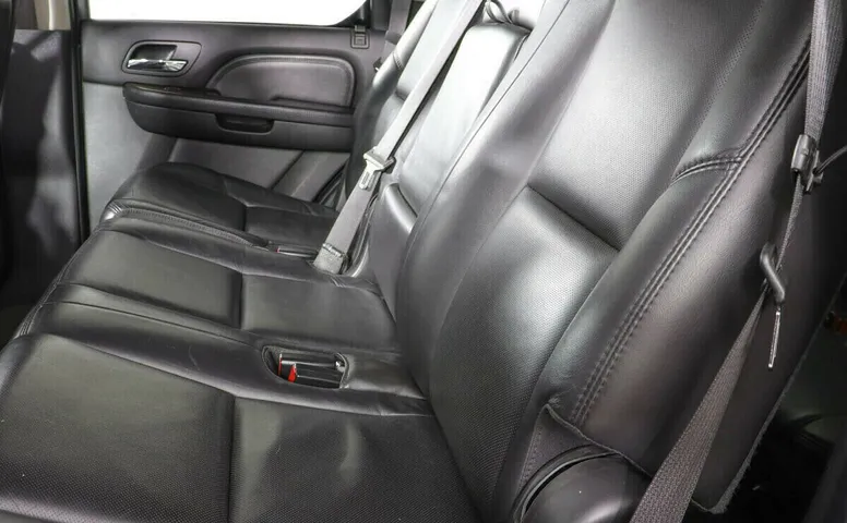 Cadillac Escalade III