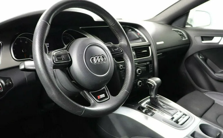 Audi A5 2.0 Робот