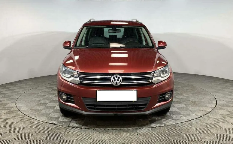 Volkswagen tiguan мкпп 2011 с пробегом 94 670 км