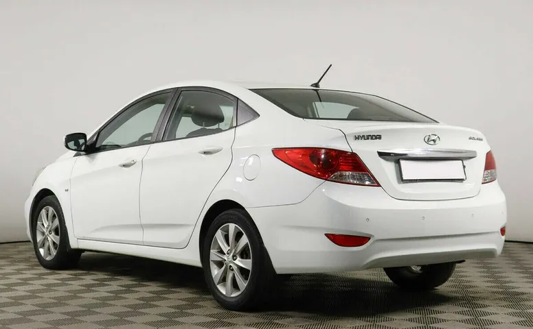 Hyundai Solaris I