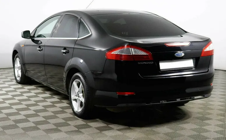Ford Mondeo IV