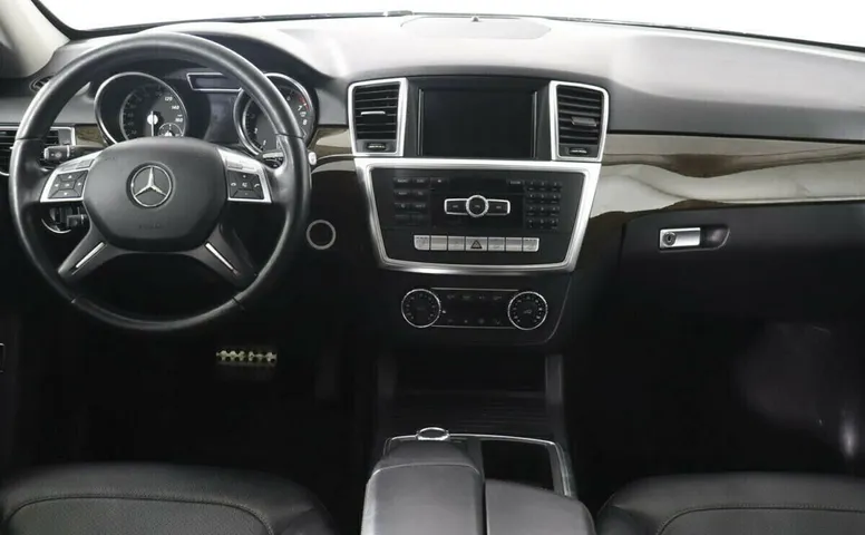 Mercedes-Benz M-Класс III (W166)