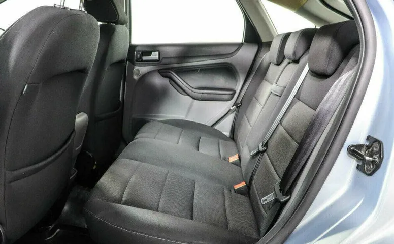 Ford Focus 1.6 Автомат