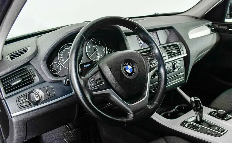 BMW X3 II (F25)