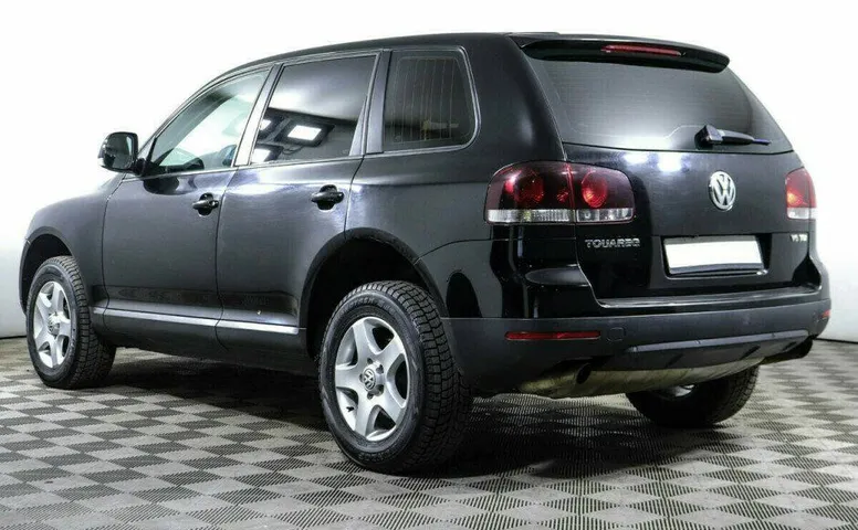 Volkswagen Touareg 3.0 Автомат