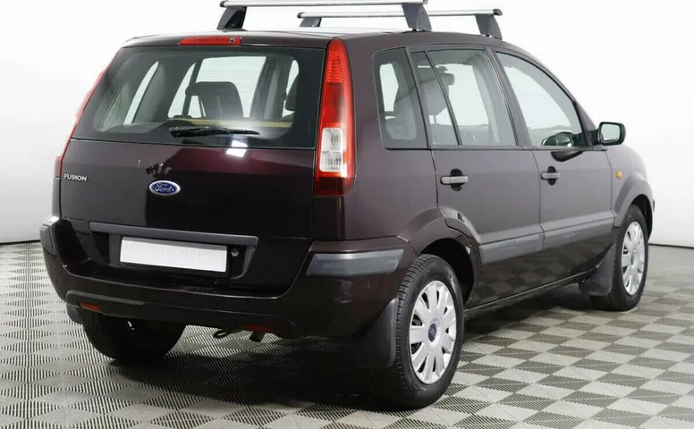 Ford Fusion I Рестайлинг