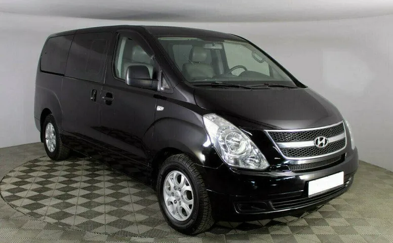 Hyundai Grand Starex 2.5 Автомат