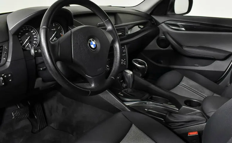 BMW X1 I (E84)