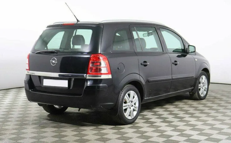 Opel Zafira 1.8 Робот