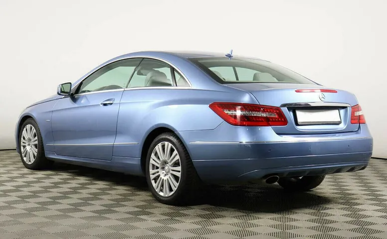 Mercedes-Benz E-Класс IV (W212, S212, C207)