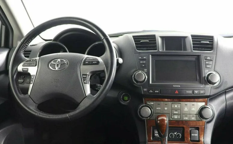 Toyota Highlander 3.5 Автомат