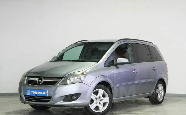 Opel Zafira, 2 поколение