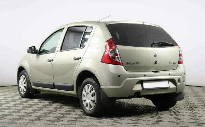 Renault Sandero 1.6 Механика