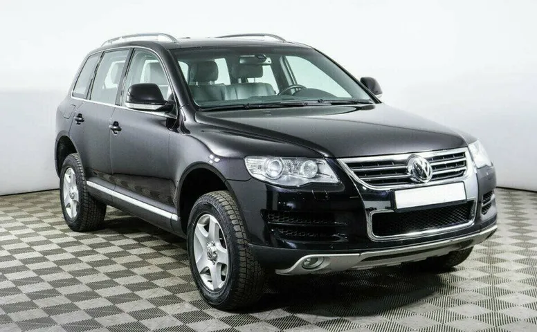 Volkswagen Touareg 2.5 Автомат