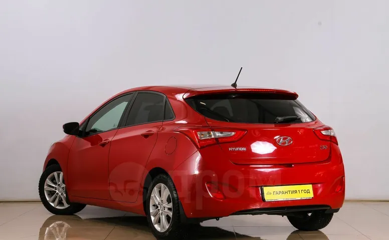 Hyundai i30, 2 поколение