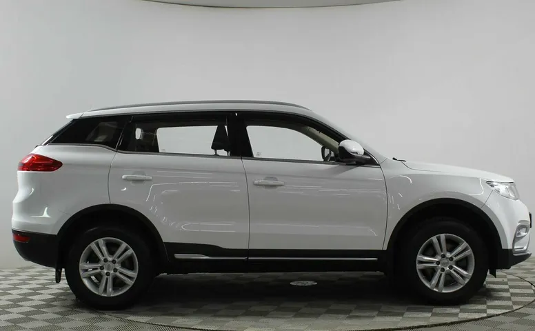 Geely Atlas I