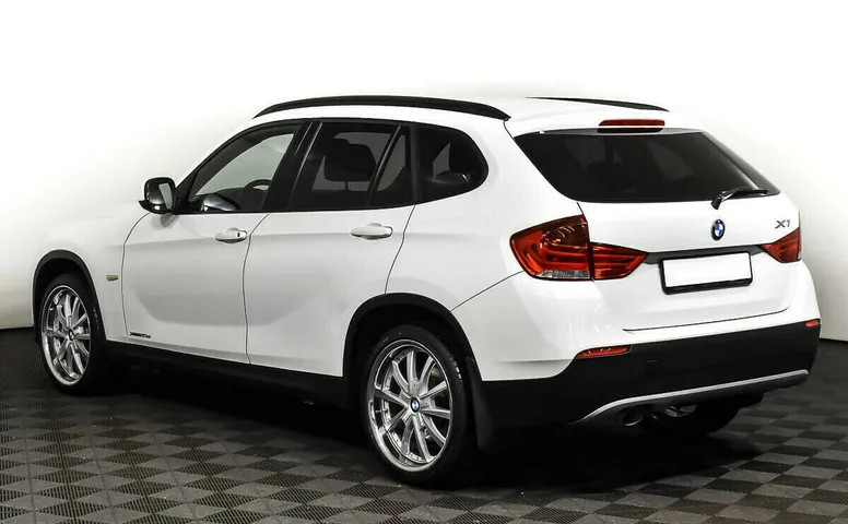BMW X1 I (E84)