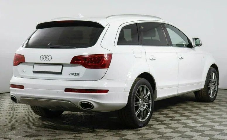 Audi Q7 5.9 Автомат
