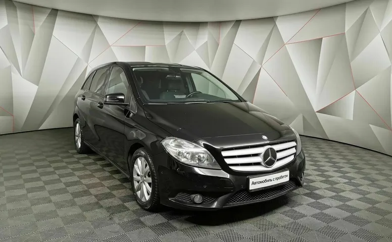 Mercedes-Benz B-Класс B 180 7G-DCT (122 л.с.) Черный