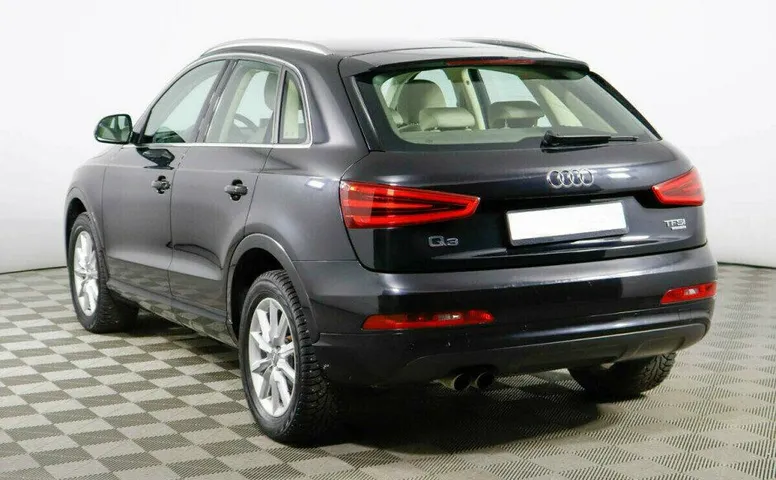 Audi Q3 2.0 Робот