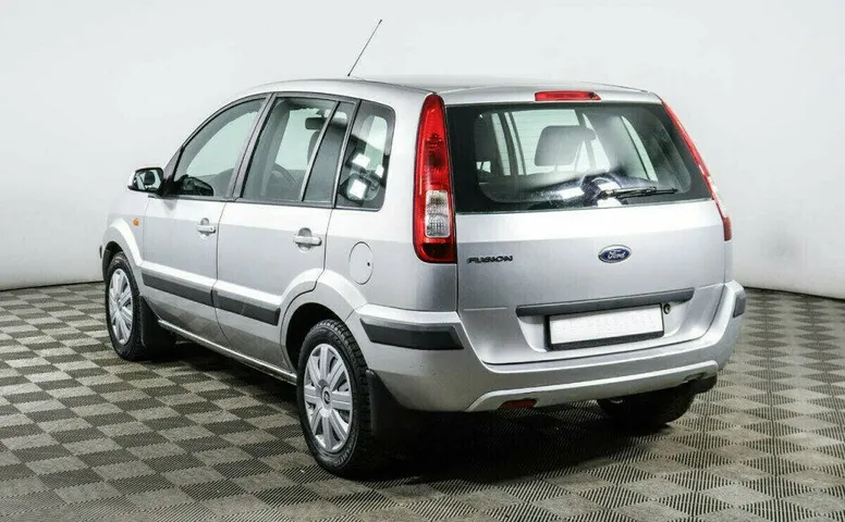 Ford Fusion 1.4 Робот