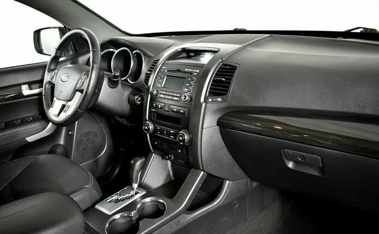Kia Sorento 2.4 Автомат