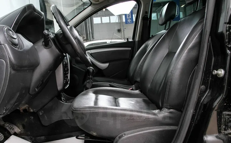 Renault Duster, 1 поколение