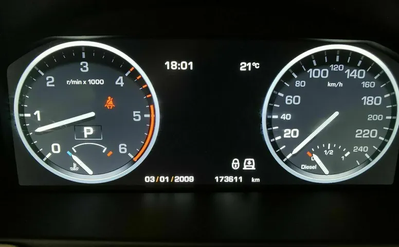 Land Rover Range Rover 4.4 TDV8 AT AWD (313 л.с.) Коричневый