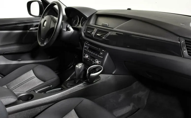 BMW X1 I (E84)