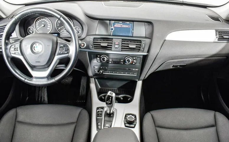 BMW X3 II (F25)
