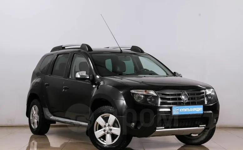 Renault Duster, 1 поколение
