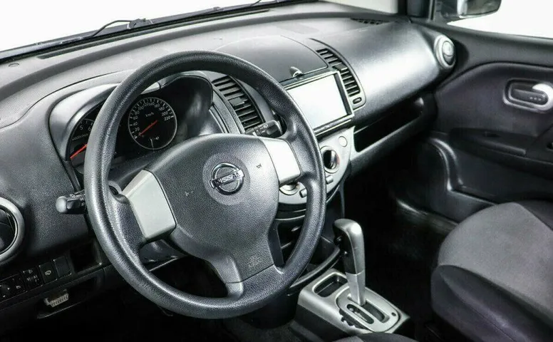 Nissan Note 1.6 Автомат