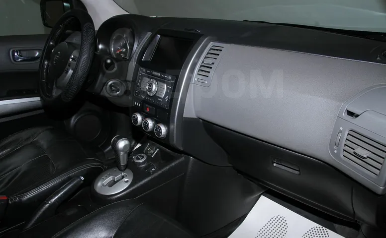 Nissan X-Trail, 2 поколение